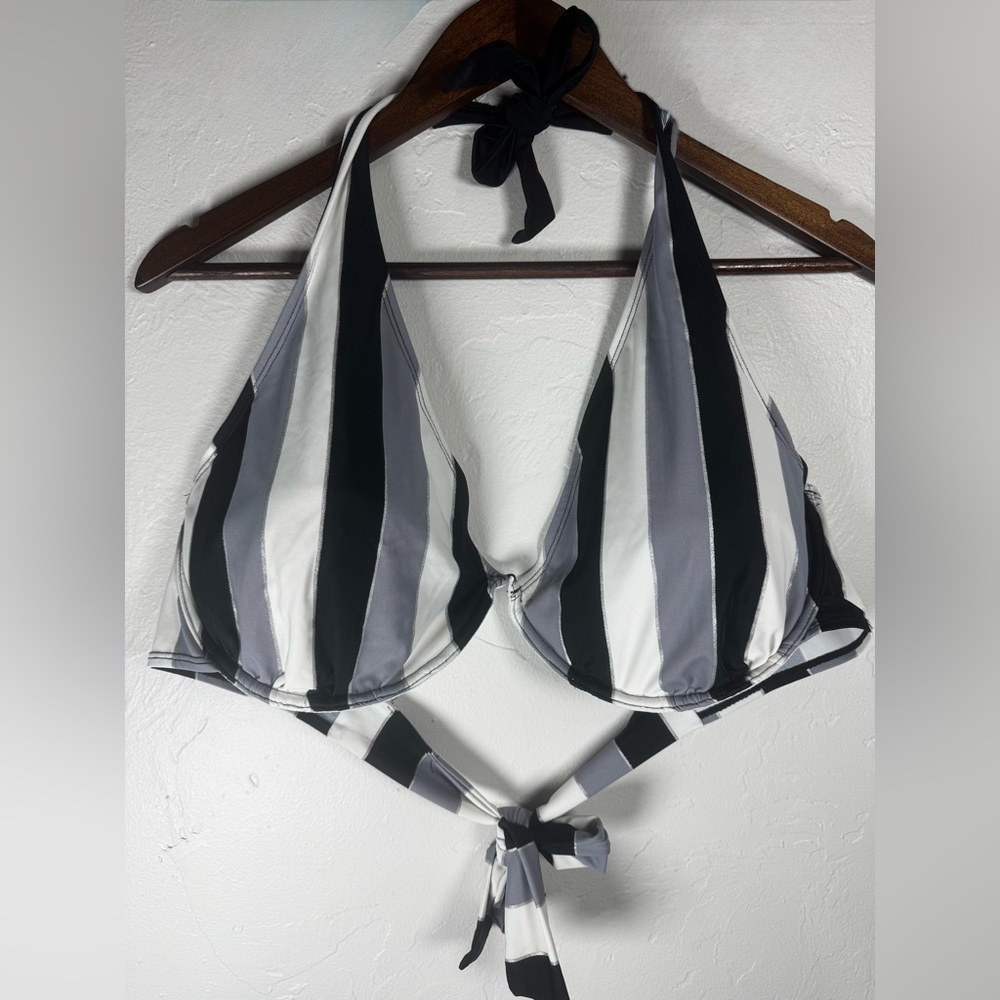Heat Swimwear Striped Halter Bikini Top in Black, White & Gray Size F Cup